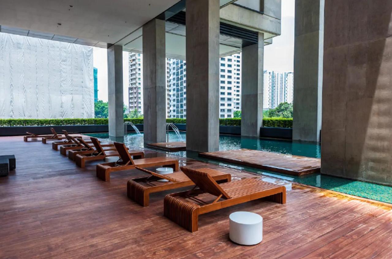 Luxury Arcoris Mont Kiara Nx 163Mall 1Bedroom 4 Pax Kuala Lumpur Exterior foto